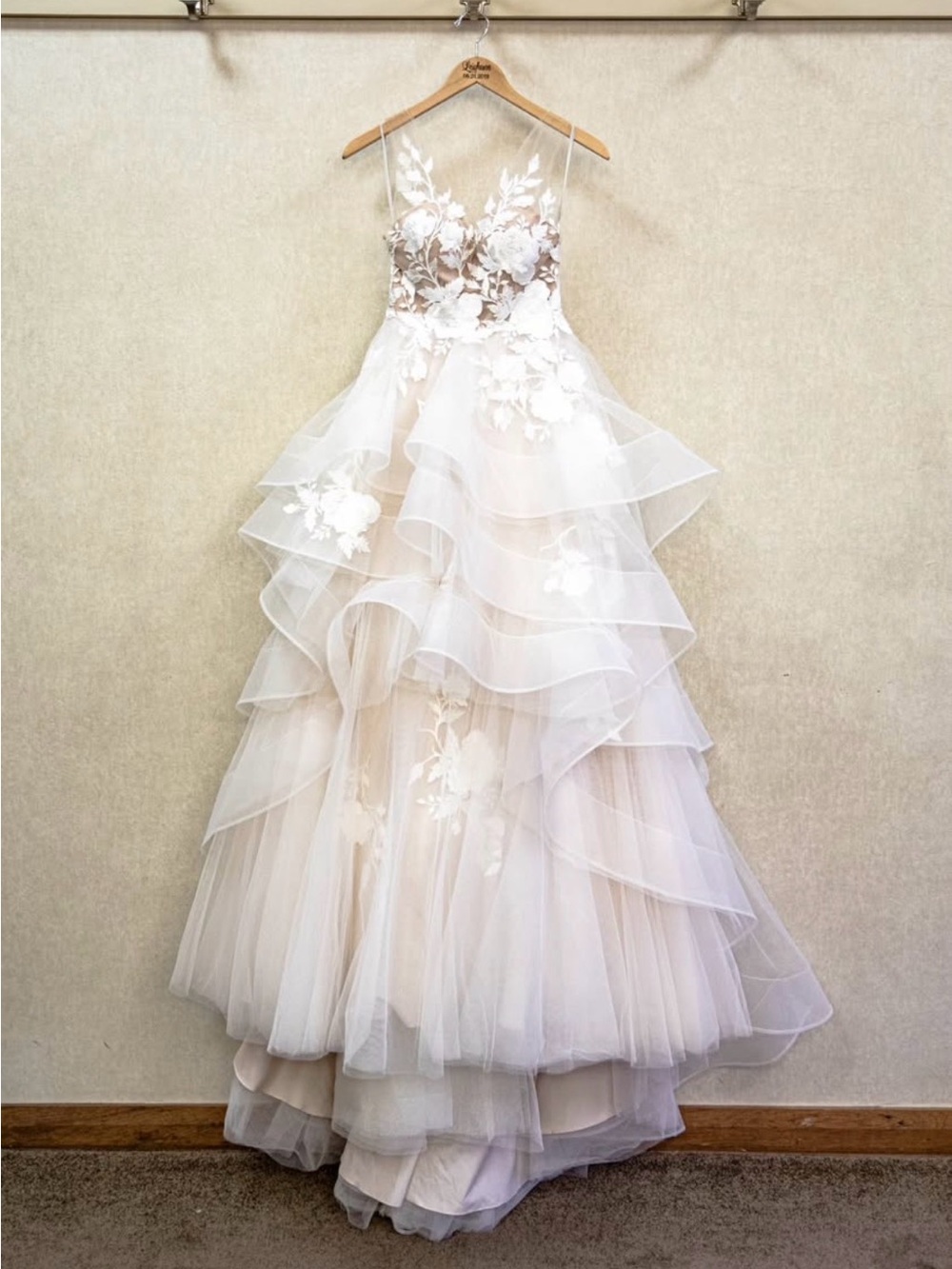 Wtoo Blush and White Floral Appliqué Layered Tulle Gown